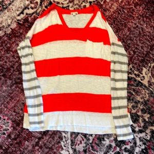 Lightweight sweater